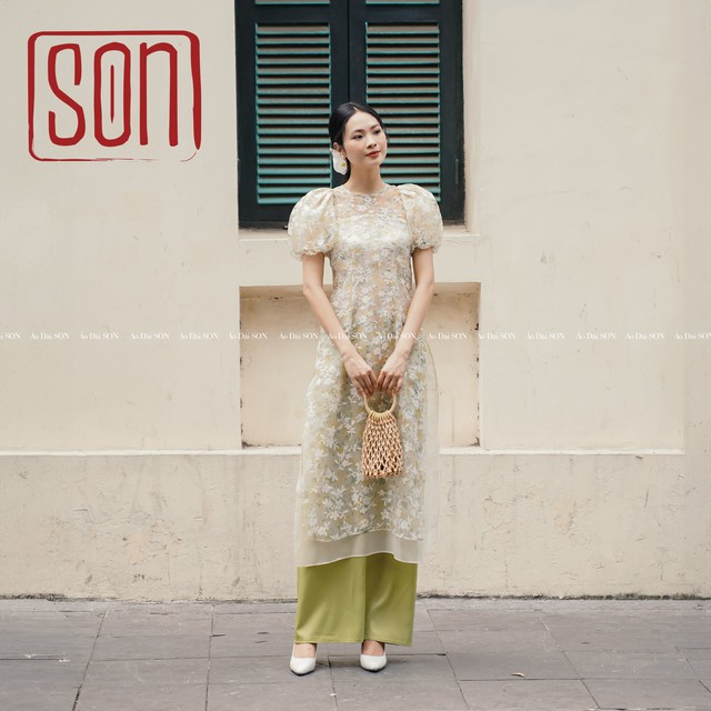 2 tháng nữa mới đến Tết Nguyên đán: Local brand Việt đua nhau trình làng 1001 mẫu áo dài đẹp mê tơi- Ảnh 10.