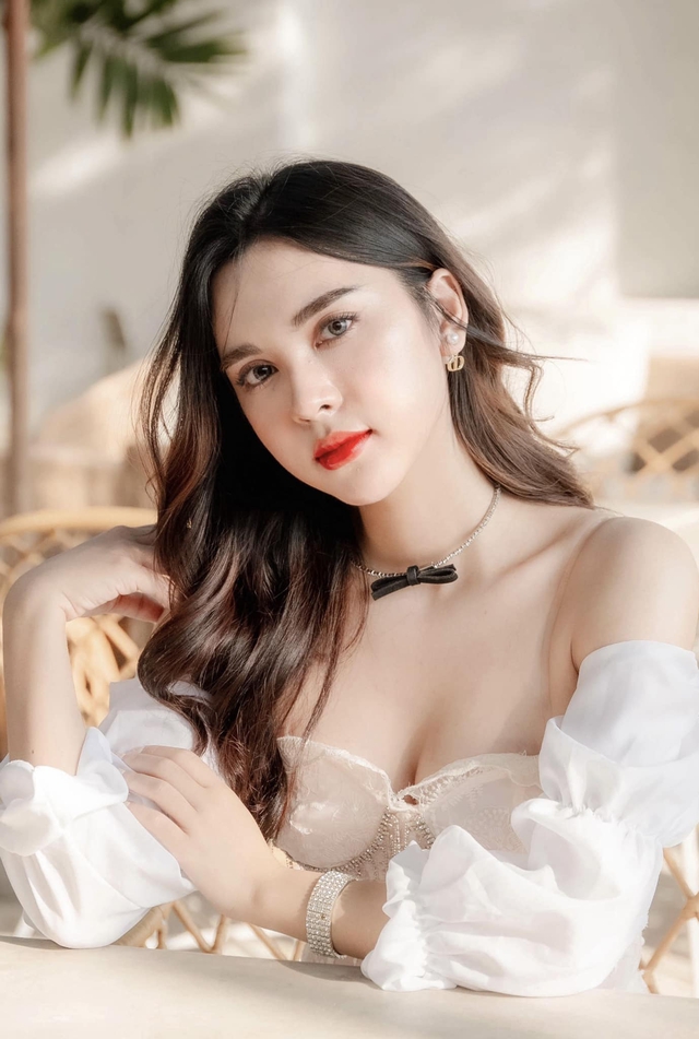 Nhan sắc lung linh của các nữ tuyển thủ Liên Quân Việt Nam- Ảnh 5.