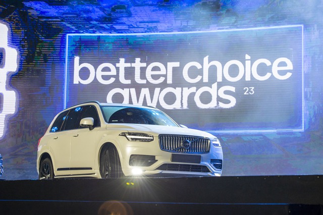 Cặp đôi Volvo tỏa sáng cùng nghệ sĩ violin Hoàng Rob trên sân khấu BCA 2023 - Ảnh 6.
