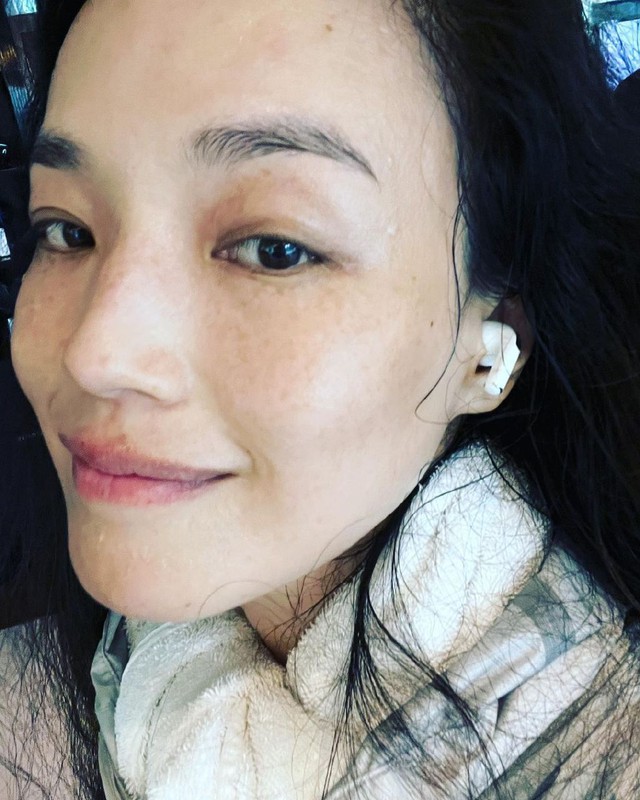 Chẳng cần "dao kéo", Thư Kỳ U50 vẫn cực trẻ đẹp nhờ 2 loại thức uống siêu đơn giản- Ảnh 9.