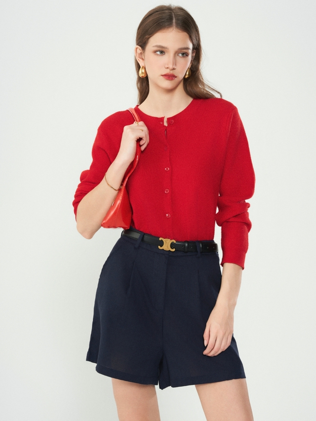 ''Vợ quốc dân'' Phương Ly: U35 vẫn xinh đẹp mơn mởn, thêm gu thời trang sành điệu càng giúp "hack tuổi" trẻ trung- Ảnh 10. ''Vợ quốc dân'' Phương Ly: U35 vẫn xinh đẹp mơn mởn, thêm gu thời trang sành điệu càng giúp "hack tuổi" trẻ trung- Ảnh 10.