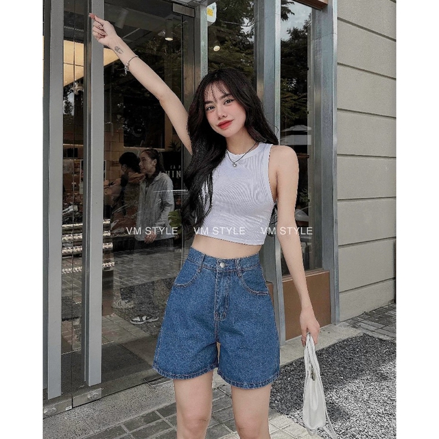 ''Vợ quốc dân'' Phương Ly: U35 vẫn xinh đẹp mơn mởn, thêm gu thời trang sành điệu càng giúp "hack tuổi" trẻ trung- Ảnh 13. ''Vợ quốc dân'' Phương Ly: U35 vẫn xinh đẹp mơn mởn, thêm gu thời trang sành điệu càng giúp "hack tuổi" trẻ trung- Ảnh 13.