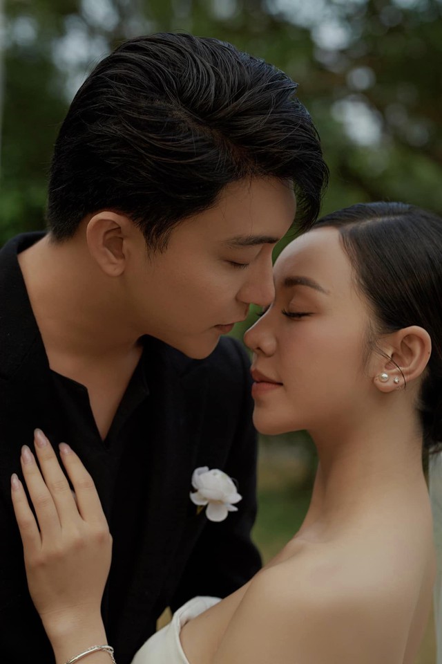 B Trần 10 năm trở lại phim VTV: Không có thời gian làm thân với Quỳnh Kool, nói gì về việc "say nắng" bạn diễn?- Ảnh 6.