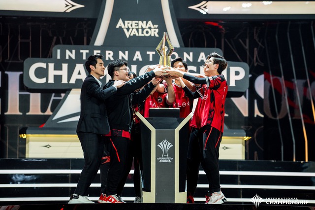 Talon Esports vô địch AIC 2023 bằng sức mạnh tuyệt đối, bất bại trong cả mùa giải!- Ảnh 2.