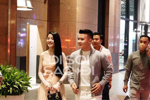 Cam thường bất bại năm 2023: Huyền Baby được “tháo phong ấn” nhan sắc, Lọ Lem - Hạt Dẻ cứ xuất hiện là gây sốt- Ảnh 13.