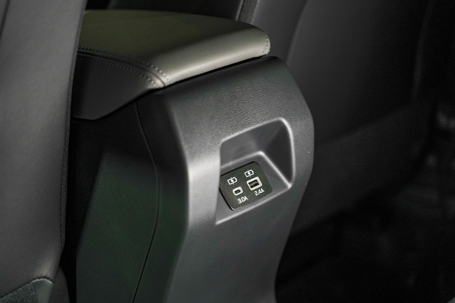 Xem trước Subaru Crosstrek đã lên lịch về Việt Nam: Nhiều công nghệ, giá quy đổi 820 triệu đồng tại Indonesia - Ảnh 10.