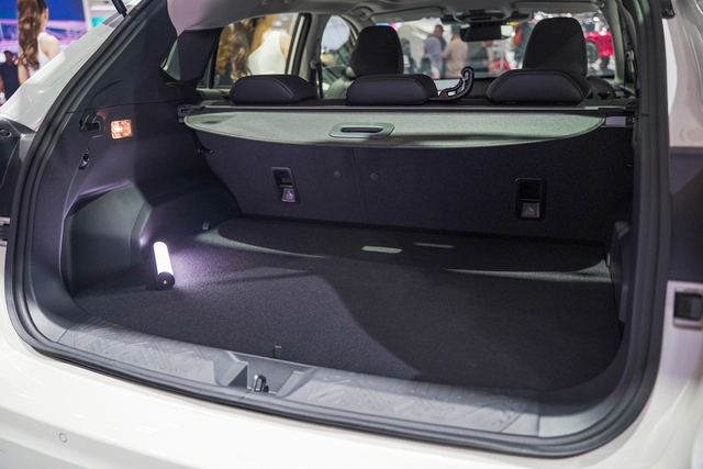 Xem trước Subaru Crosstrek đã lên lịch về Việt Nam: Nhiều công nghệ, giá quy đổi 820 triệu đồng tại Indonesia - Ảnh 11.