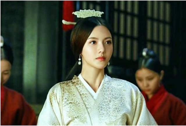 Không phải Điêu Thuyền, đây mới là "Tam Quốc đệ nhất mỹ nhân" nhưng lại gặp kết cục bi thảm - Ảnh 3. Không phải Điêu Thuyền, đây mới là "Tam Quốc đệ nhất mỹ nhân" nhưng lại gặp kết cục bi thảm - Ảnh 3.