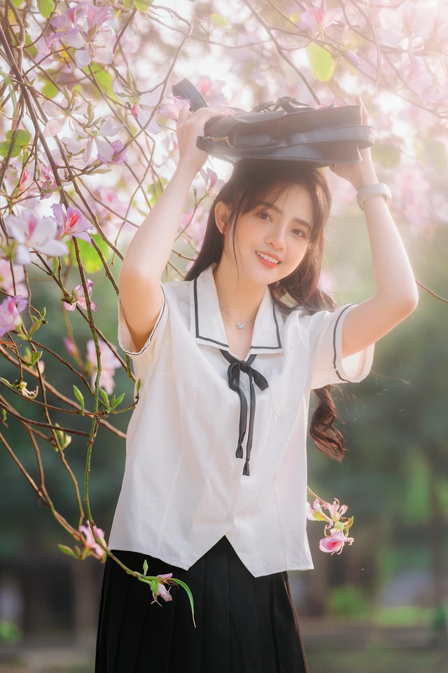 Gái xinh đồng hương với streamer Độ Mixi &quot;lột xác&quot;, thay đổi nhiều nhất ở một điểm - Ảnh 2.