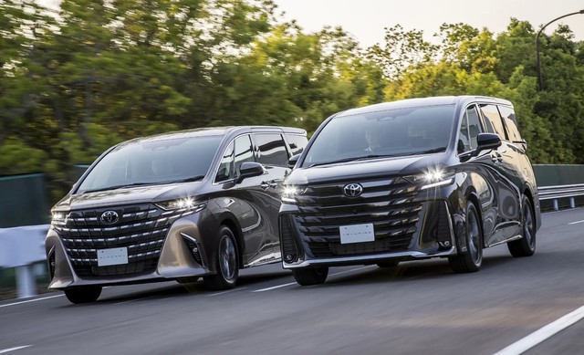 Toyota Alphard 2024 sắp thêm bản mới mạnh hơn 300 mã lực, 2 cầu, nhưng tiêu thụ dưới 6 lít/100km - Ảnh 1.