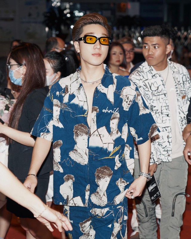 “Bản sao JustaTee” tại Rap Việt: Rapper hệ đẹp trai, phong cách ngoài đời cực cuốn - Ảnh 7.
