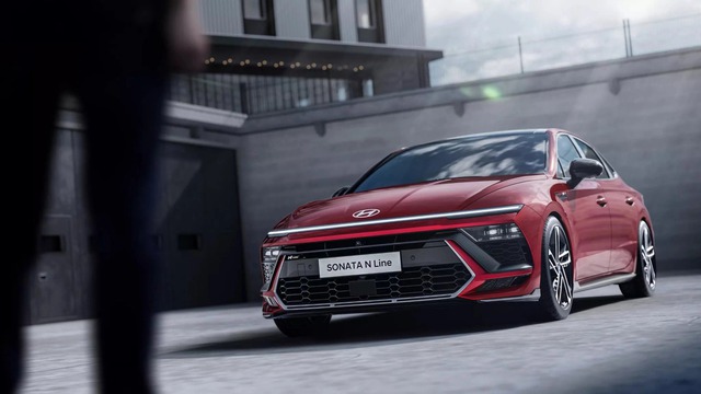 Hyundai Sonata sắp có bản 2 cầu - Ảnh 1. Hyundai Sonata sắp có bản 2 cầu - Ảnh 1.