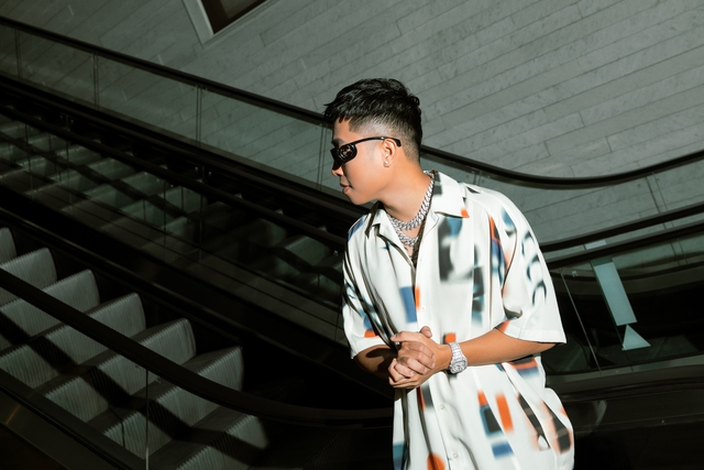 24k.Right: &quot;3 năm trước không mua nổi 1 cái bánh mì, 3 năm sau bị đồn mua giải Rap Việt, tôi xem là thành công&quot; - Ảnh 14.