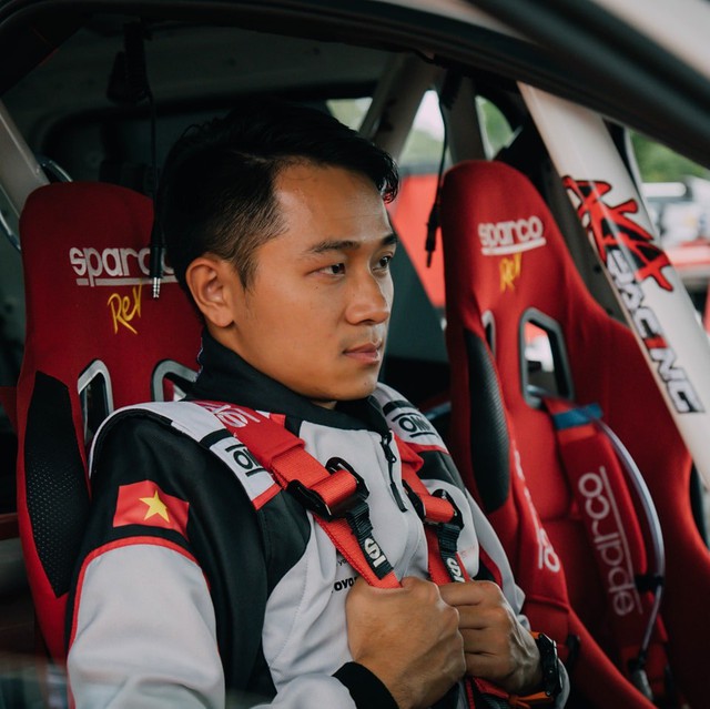 Tay đua rally Tiến Trần: 'Tìm ra sản phẩm 'tốt hơn' là hướng đi hay' - Ảnh 3. Tay đua rally Tiến Trần: 'Tìm ra sản phẩm 'tốt hơn' là hướng đi hay' - Ảnh 3.