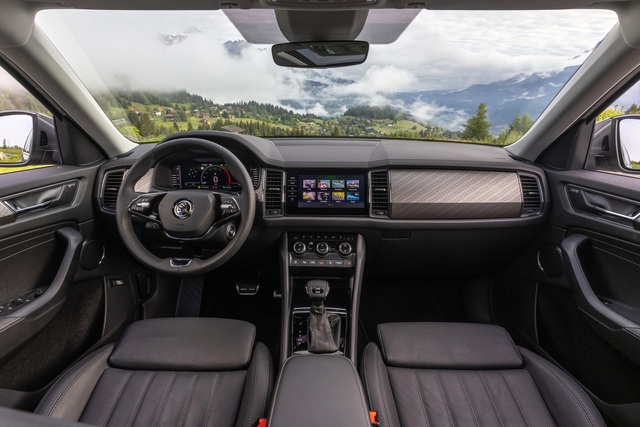 Lộ toàn bộ trang bị Skoda Karoq, Kodiaq tiền tỷ sắp bán tại Việt Nam: Gần ngang xe Nhật, Hàn cùng phân khúc - Ảnh 7. Lộ toàn bộ trang bị Skoda Karoq, Kodiaq tiền tỷ sắp bán tại Việt Nam: Gần ngang xe Nhật, Hàn cùng phân khúc - Ảnh 7.