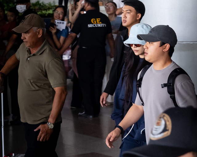 Adex Kpop Super Concert trước giờ G: Rất đông khán giả check-in, EXO Suho - Xiumin và loạt sao sẵn sàng “quẩy&quot; cùng fan Việt - Ảnh 2.