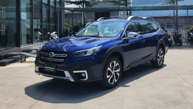 Giá Subaru Outback còn hơn 1,6 tỷ tại đại lý: Giảm hơn 400 triệu nhưng vẫn đắt hơn Palisade 'full option' - Ảnh 1. Giá Subaru Outback còn hơn 1,6 tỷ tại đại lý: Giảm hơn 400 triệu nhưng vẫn đắt hơn Palisade 'full option' - Ảnh 1.