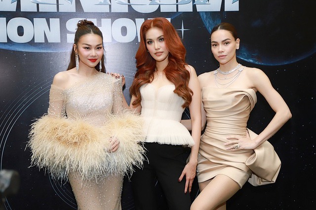 Thảm đỏ sự kiện hot nhất hôm nay: Hồ Ngọc Hà cùng Thanh Hằng và Lan Khuê đọ dáng cực gắt - Ảnh 2. Thảm đỏ sự kiện hot nhất hôm nay: Hồ Ngọc Hà cùng Thanh Hằng và Lan Khuê đọ dáng cực gắt - Ảnh 2.