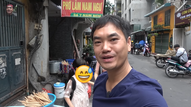 Duy Nến bất ngờ được khen sau khi clip review phở Lâm viral trở lại, lý do khiến nhiều người đồng tình- Ảnh 1. Duy Nến bất ngờ được khen sau khi clip review phở Lâm viral trở lại, lý do khiến nhiều người đồng tình- Ảnh 1.