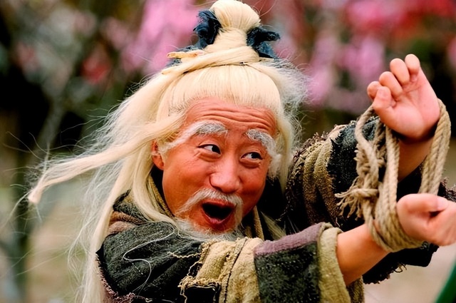 Vương Trùng Dương, Chu Bá Thông và Trương Tam Phong, ai mạnh hơn: Phân tích tên của 3 người sẽ có kết quả- Ảnh 4.