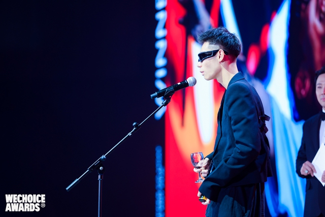 Bài phát biểu cảm ơn của MCK viral khắp MXH, cú ăn 5 lịch sử tại WeChoice Awards quá nhiều cảm xúc!- Ảnh 5.