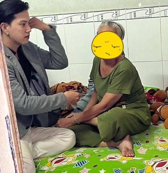 Drama: Cô Gái Có Râu "tuyên chiến" với Nờ Ô Nô - Xung đột hay là chỉ tạo content từ cặp "bạn thân"- Ảnh 1. Drama: Cô Gái Có Râu "tuyên chiến" với Nờ Ô Nô - Xung đột hay là chỉ tạo content từ cặp "bạn thân"- Ảnh 1.