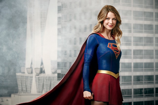 Nhan sắc mỹ nhân mới đóng Supergirl gây tranh cãi, dung mạo ra sao mà bị chê thua xa phiên bản cũ?- Ảnh 3.