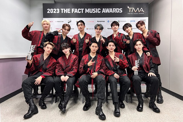 “Gà nhà” HYBE biến lễ trao giải thành concert riêng: Nhóm nam SM né tránh sự kiện có SEVENTEEN, nguyên cớ do đâu?- Ảnh 14.
