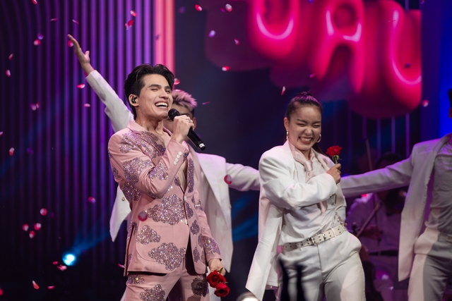 Giọng hát của "dì Lệ" Quốc Thiên là tất cả ở liveshow kỷ niệm 20 năm!- Ảnh 7.