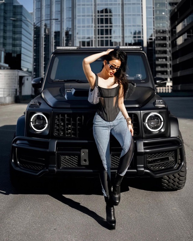 Meo Meo - cựu hot girl số 1 Sài thành, "quẩy" đến khi quán dỡ đèn dọn sân khấu mới chịu về, là ai?- Ảnh 4. Meo Meo - cựu hot girl số 1 Sài thành, "quẩy" đến khi quán dỡ đèn dọn sân khấu mới chịu về, là ai?- Ảnh 4.