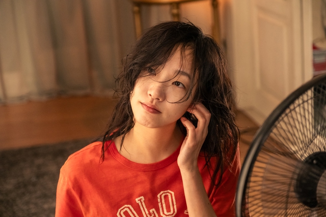 Siêu phẩm 18+ quá hay đứng top 1 phòng vé Việt, nữ chính là nàng thơ đẹp lạ đóng phim nào cũng hot- Ảnh 8. Siêu phẩm 18+ quá hay đứng top 1 phòng vé Việt, nữ chính là nàng thơ đẹp lạ đóng phim nào cũng hot- Ảnh 8.