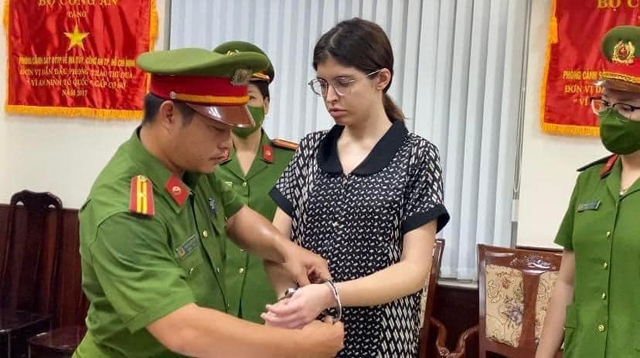 Trạng thái bất ổn của An Tây khi nghe lệnh bắt giữ- Ảnh 2. Trạng thái bất ổn của An Tây khi nghe lệnh bắt giữ- Ảnh 2.