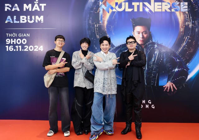Tùng Dương tiết lộ bị một nghệ sĩ Gen Z mắng, dạy hát từng câu- Ảnh 4. Tùng Dương tiết lộ bị một nghệ sĩ Gen Z mắng, dạy hát từng câu- Ảnh 4.