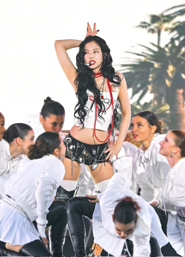 Tổng kết MAMA 2024: aespa -  SEVENTEEN bội thu, dàn siêu sao G-Dragon, Rosé và Bruno Mars hoan hỉ gặt giải- Ảnh 7.