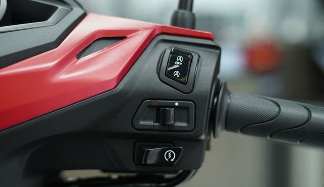 Xe tay ga mới của Honda là "con lai" của Air Blade, Vario và LEAD, nhưng bị chê vì một điều- Ảnh 10.