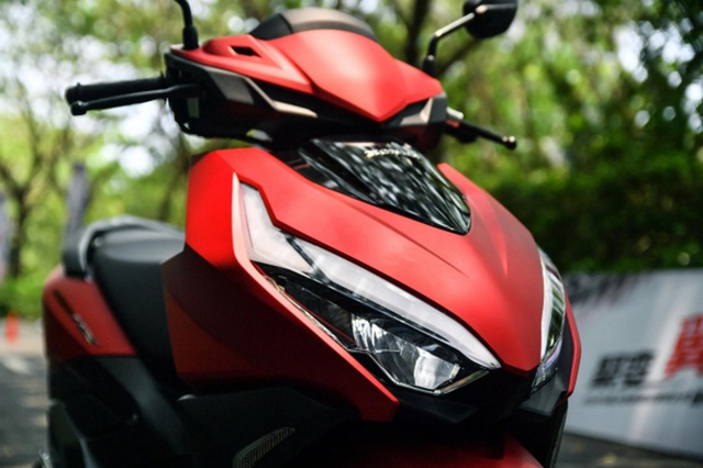 Xe tay ga mới của Honda là "con lai" của Air Blade, Vario và LEAD, nhưng bị chê vì một điều- Ảnh 1.