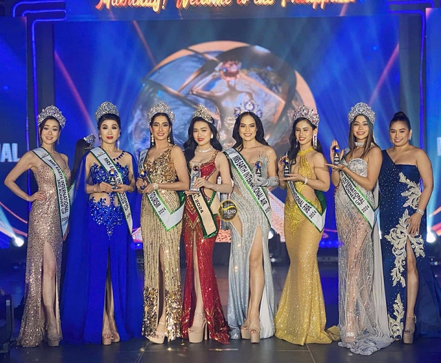 Việt Nam lại có thêm vương miện hoa hậu quốc tế: Vũ Thị Hoa đăng quang Mrs Earth International 2024- Ảnh 1.