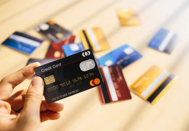 Từ ngày 1/1/2025: Thay đổi hạn mức rút tiền trên ATM, ai cũng cần biết!- Ảnh 1. Từ ngày 1/1/2025: Thay đổi hạn mức rút tiền trên ATM, ai cũng cần biết!- Ảnh 1.