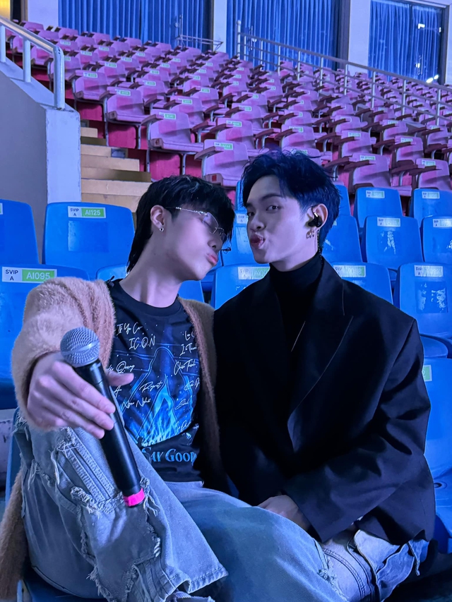 2 Anh Trai Say Hi lên tiếng nghi vấn tình cảm, Trấn Thành chốt ngay 1 câu gây chú ý- Ảnh 6. 2 Anh Trai Say Hi lên tiếng nghi vấn tình cảm, Trấn Thành chốt ngay 1 câu gây chú ý- Ảnh 6.