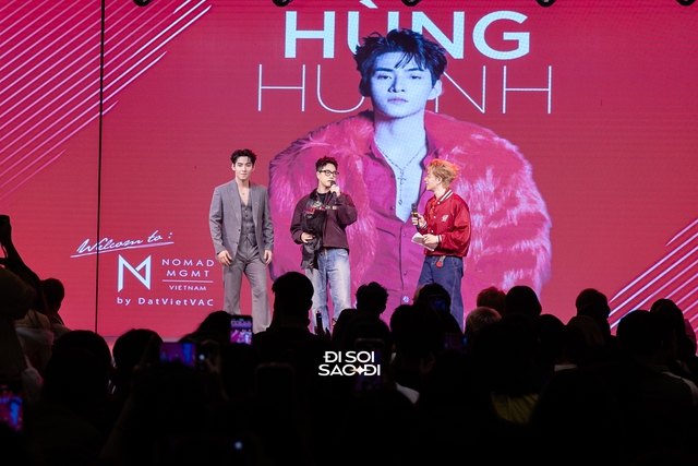 Hoa hậu Thuỳ Tiên ngượng ngùng khi có hành động tình cảm với 1 Anh Trai, Hoà Minzy "cứu nguy" mà chiếm luôn spotlight- Ảnh 5.