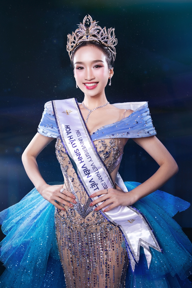 Cô gái Hà Nội sinh năm 2005 "ẵm" 11 tỷ đồng sau một đêm nhờ dậy thì quá thành công- Ảnh 1.