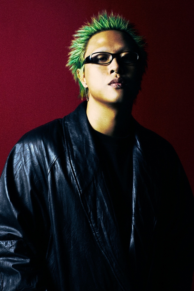 Cú bắt tay thập kỷ giữa đạo diễn Việt Tú, JustaTee và GĐST Phương Vũ đánh dấu cột mốc 10 năm của WeChoice Awards 2024- Ảnh 4. Cú bắt tay thập kỷ giữa đạo diễn Việt Tú, JustaTee và GĐST Phương Vũ đánh dấu cột mốc 10 năm của WeChoice Awards 2024- Ảnh 4.