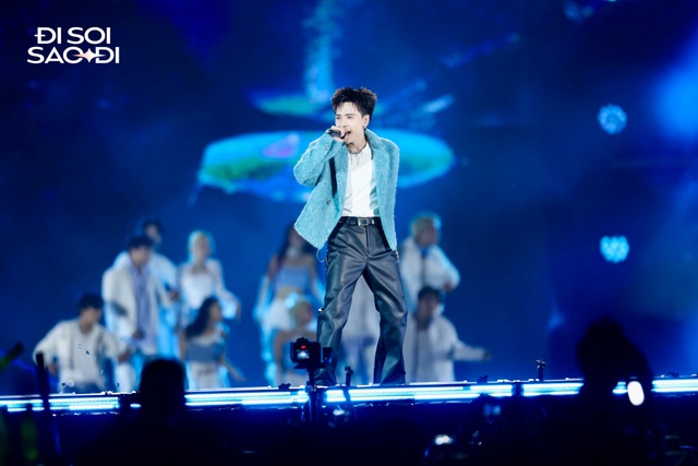 Quang Hùng MasterD “chuốc say” khán giả, hàng nghìn người “fanchant” bùng nổ siêu nhạc hội 8Wonder Winter- Ảnh 8.