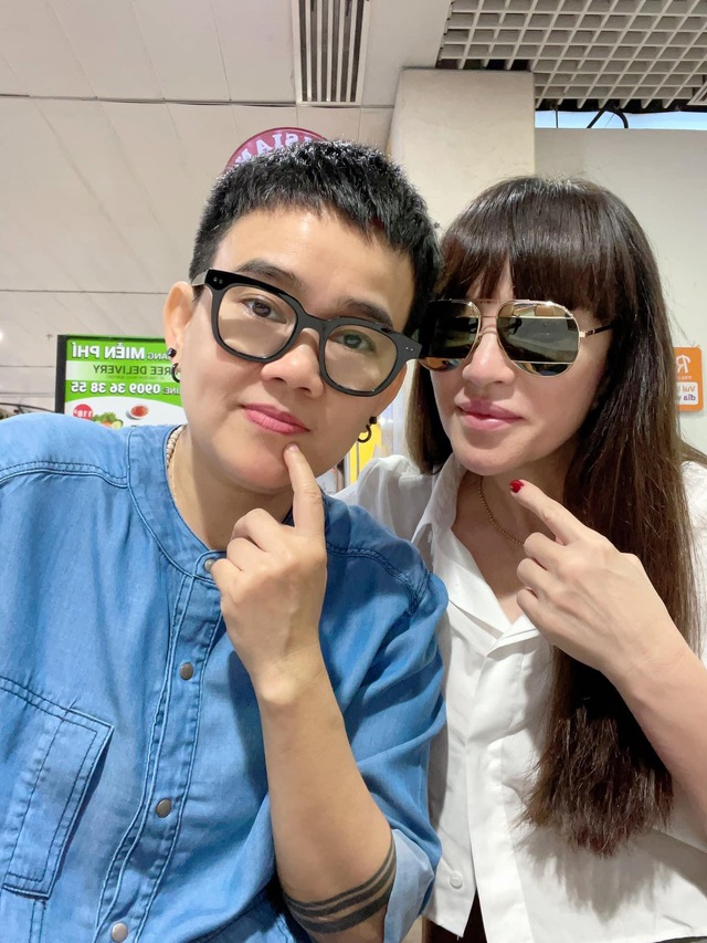 Nhạc sĩ Phương Uyên thông báo cáo phó dịp đầu năm mới, dàn sao Việt đồng loạt chia buồn
