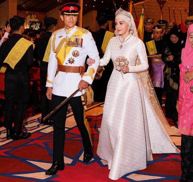 Điểm mặt 4 cặp đôi hoàng gia đẹp nhất thế giới nhân ngày Valentine: Chuyện tình nào cũng như "chép" ra từ truyện cổ tích- Ảnh 3. Điểm mặt 4 cặp đôi hoàng gia đẹp nhất thế giới nhân ngày Valentine: Chuyện tình nào cũng như "chép" ra từ truyện cổ tích- Ảnh 3.