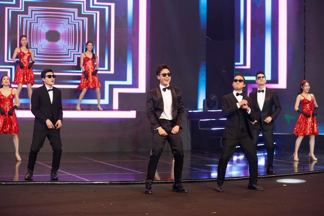Dàn sao "vũ trụ VTV" hát hit SOOBIN - Hoàng Thùy Linh: Kiều Anh U45 vẫn nhảy sung, Thanh Sơn tưởng đang thi Nam vương- Ảnh 5. Dàn sao "vũ trụ VTV" hát hit SOOBIN - Hoàng Thùy Linh: Kiều Anh U45 vẫn nhảy sung, Thanh Sơn tưởng đang thi Nam vương- Ảnh 5.