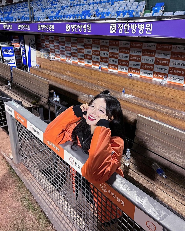 Nổi đình đám vì tỏa sáng hơn cả idol K-pop, nữ hoạt náo viên "xinh đẹp nhất Hàn Quốc" bây giờ ra sao?- Ảnh 7.