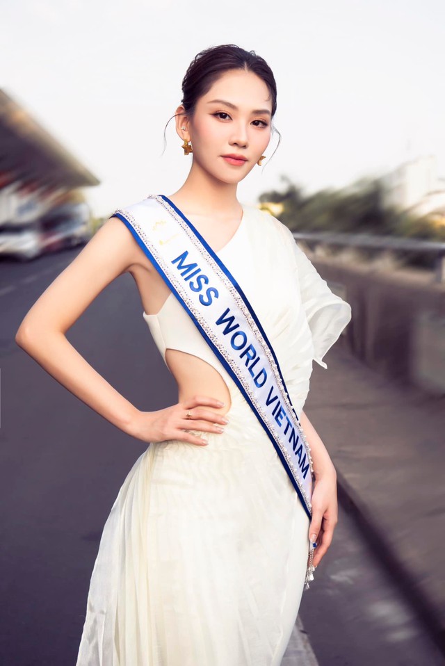 Hoa hậu Mai Phương nhập cuộc Miss World: Đích thị là &quot;chiến thần ngoại giao&quot;, phong độ nhan sắc thế nào?- Ảnh 4.