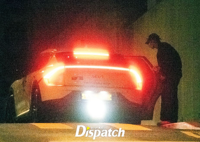 HOT: Dispatch tung ảnh “nữ thần AI” Karina (aespa) hẹn hò tài tử Hoàn Hồn, cặp đôi yêu nhau từ cái nhìn đầu tiên- Ảnh 3.