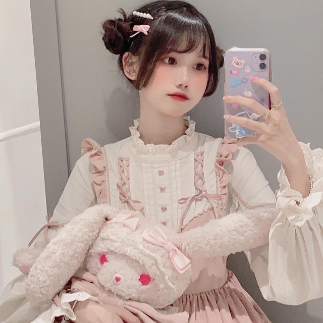 "Búp bê thẩm mỹ": Tài khoản 5 triệu xin thêm bố mẹ 195 triệu sửa full mặt, nhan sắc hiện tại có đỉnh?- Ảnh 4.